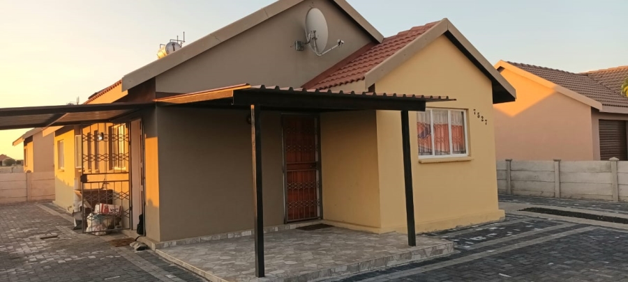 4 Bedroom Property for Sale in Freedom Park North West